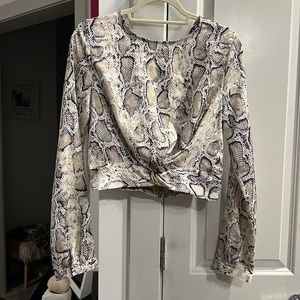 Heartbeeps Snakeskin Crop Size Alf